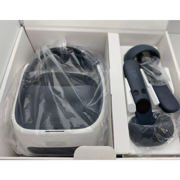 HTC VIVE Focus Plus Enterprise VR Headset 99HARH001-00, Brand New - Picture 8 of 16